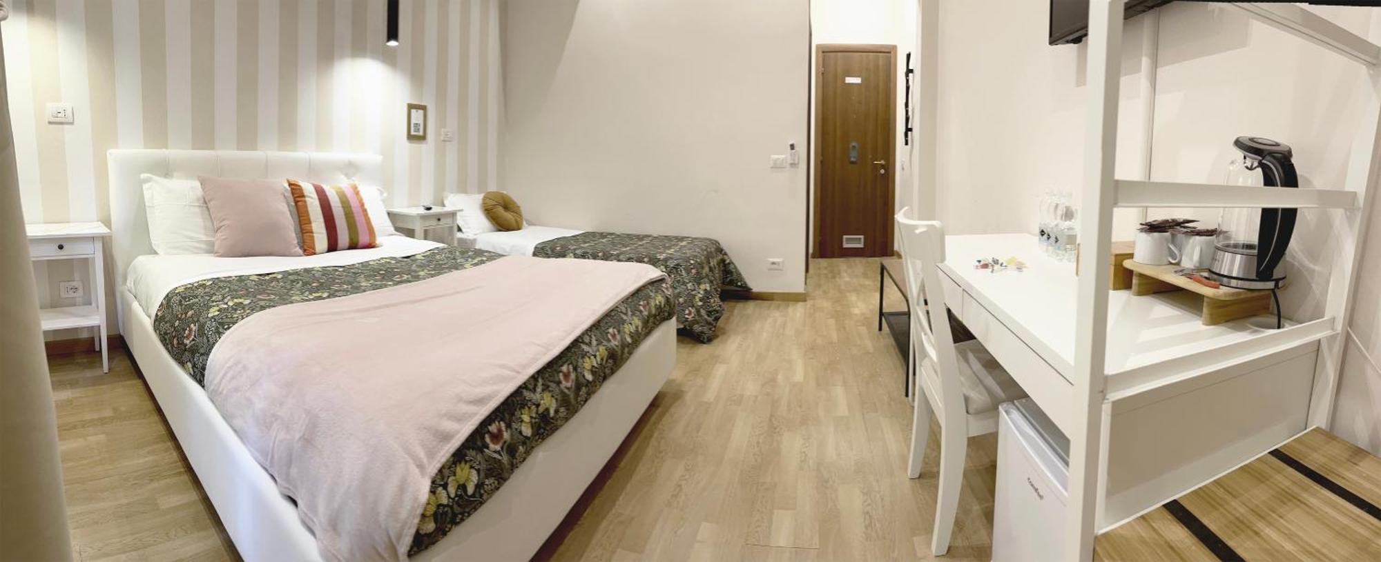 Monti49 Guesthouse Рим Экстерьер фото