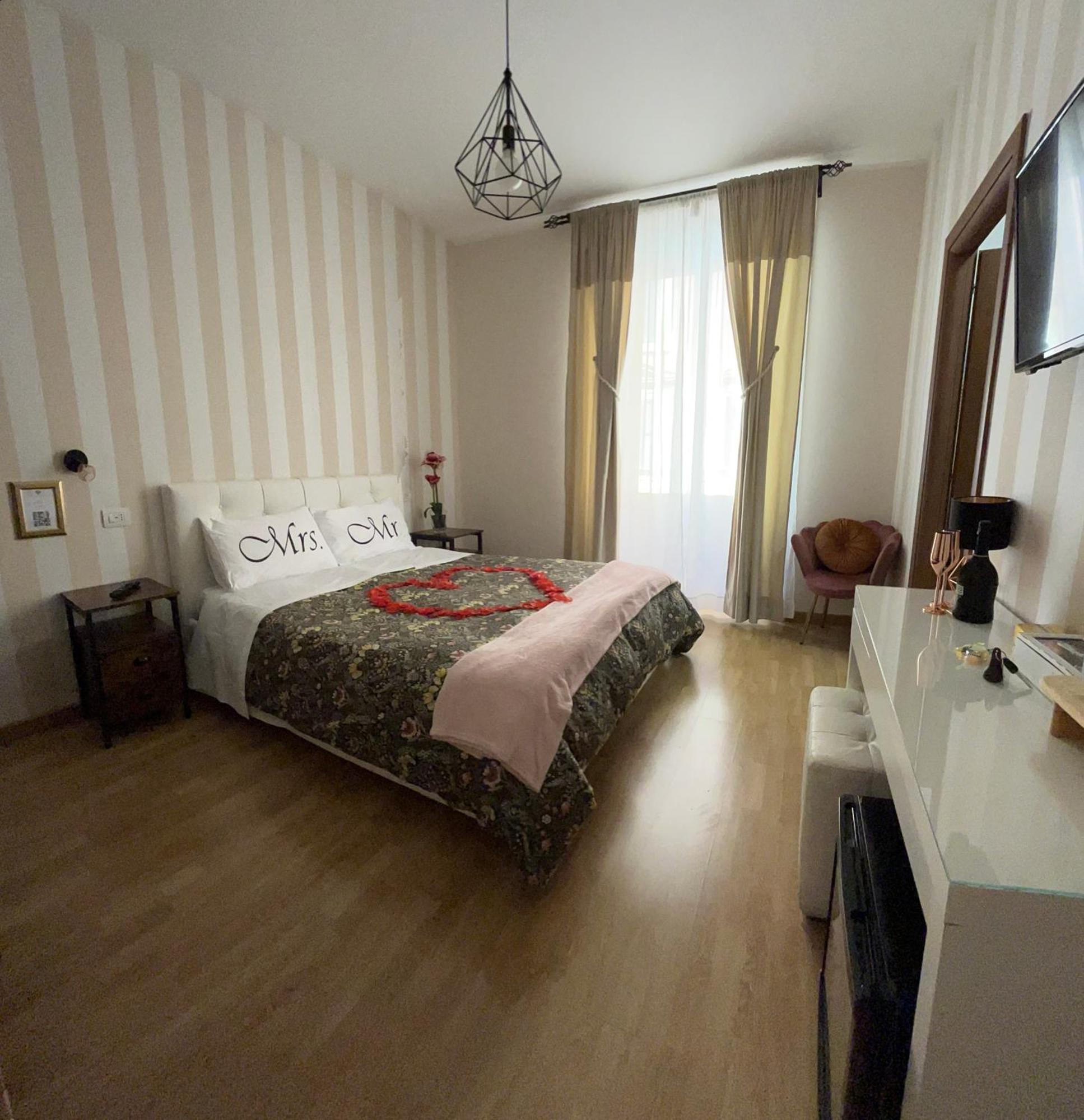 Monti49 Guesthouse Рим Экстерьер фото