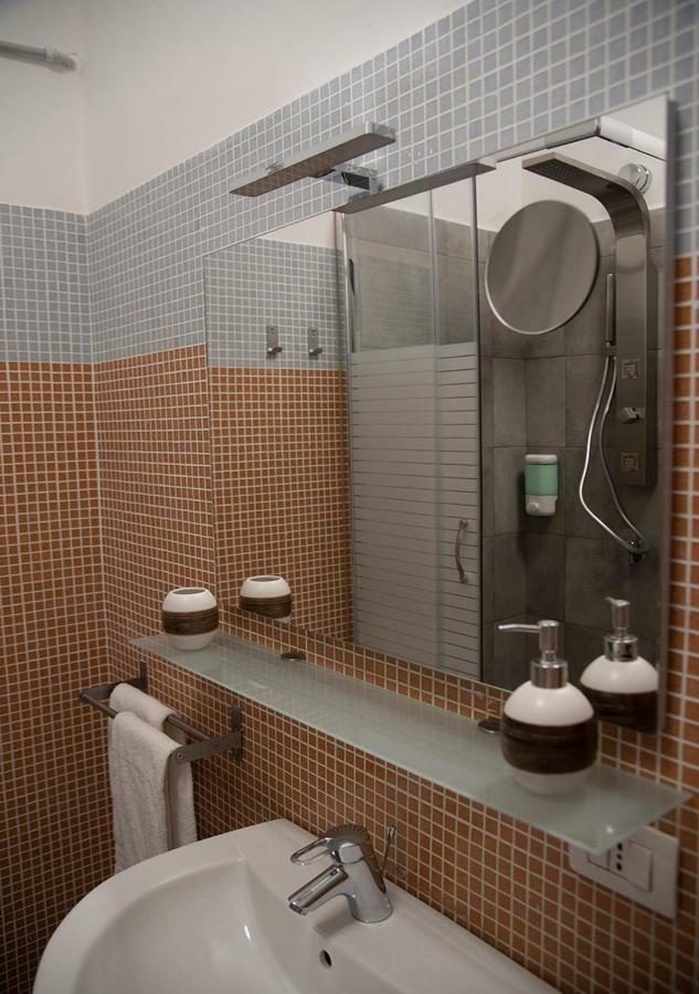 Monti49 Guesthouse Рим Экстерьер фото